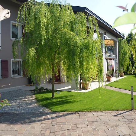 Asso Bed & Breakfast Manerba del Garda Bagian luar foto
