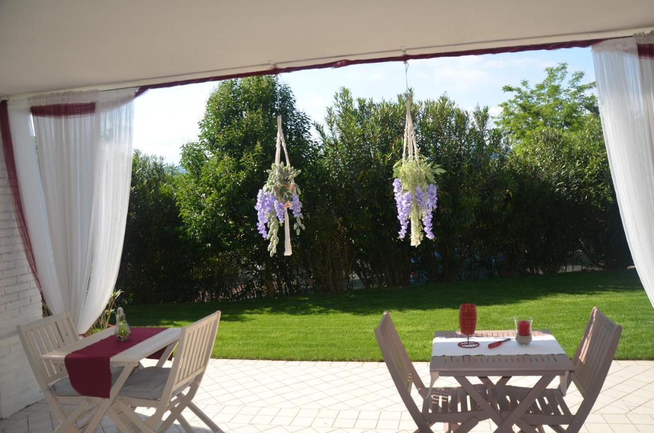 Asso Bed & Breakfast Manerba del Garda Bagian luar foto