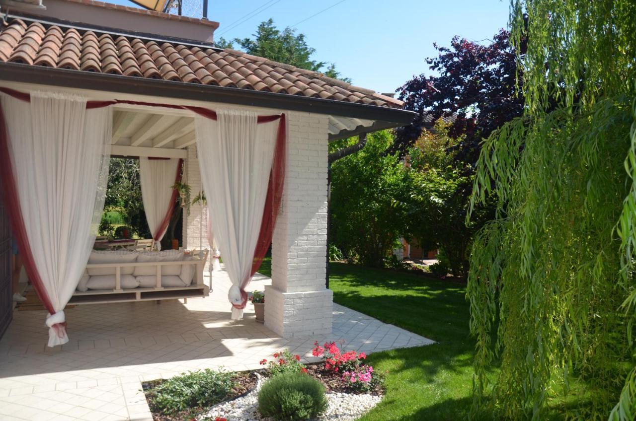 Asso Bed & Breakfast Manerba del Garda Bagian luar foto