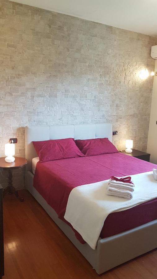 Asso Bed & Breakfast Manerba del Garda Bagian luar foto