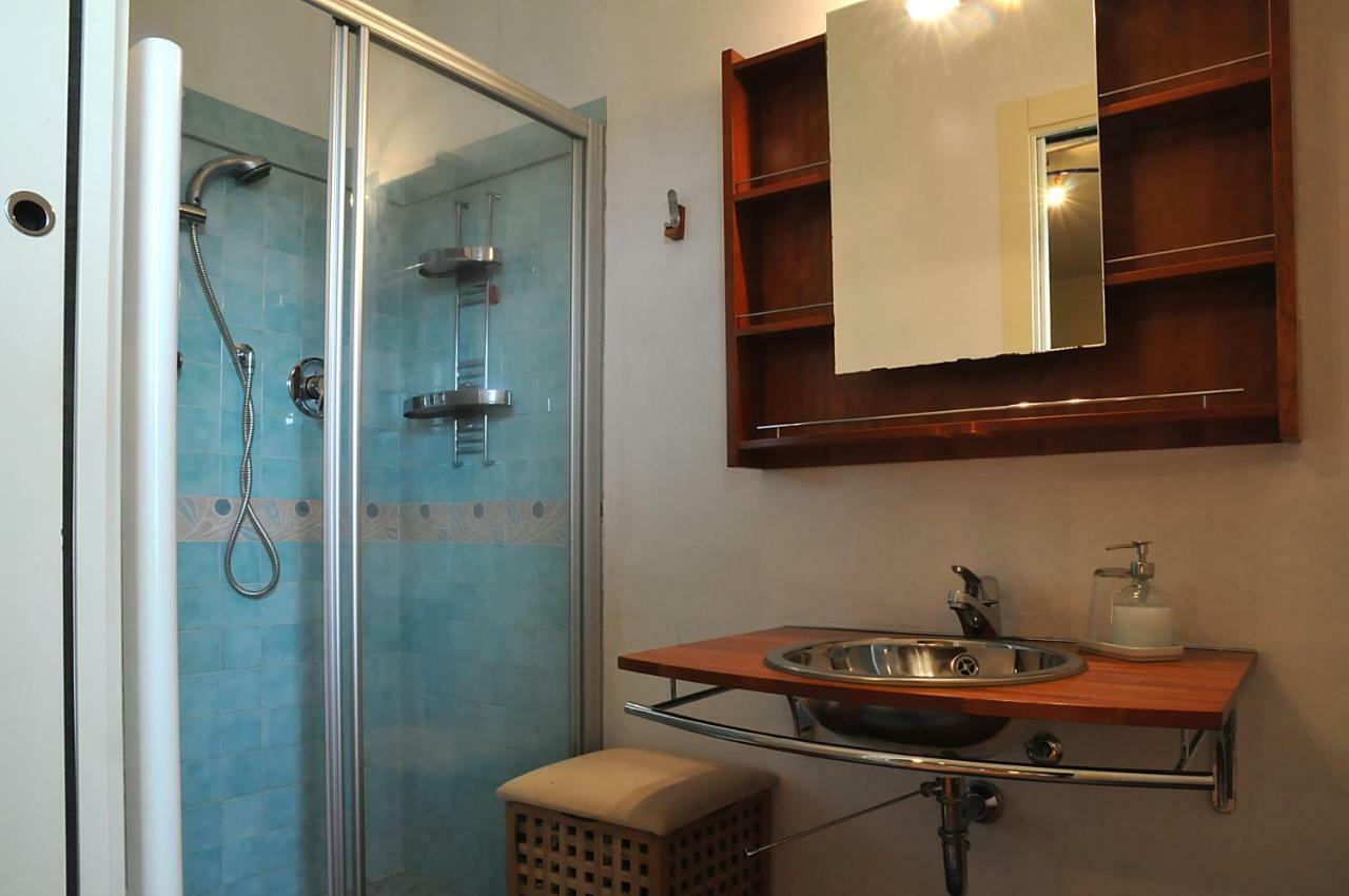 Asso Bed & Breakfast Manerba del Garda Bagian luar foto